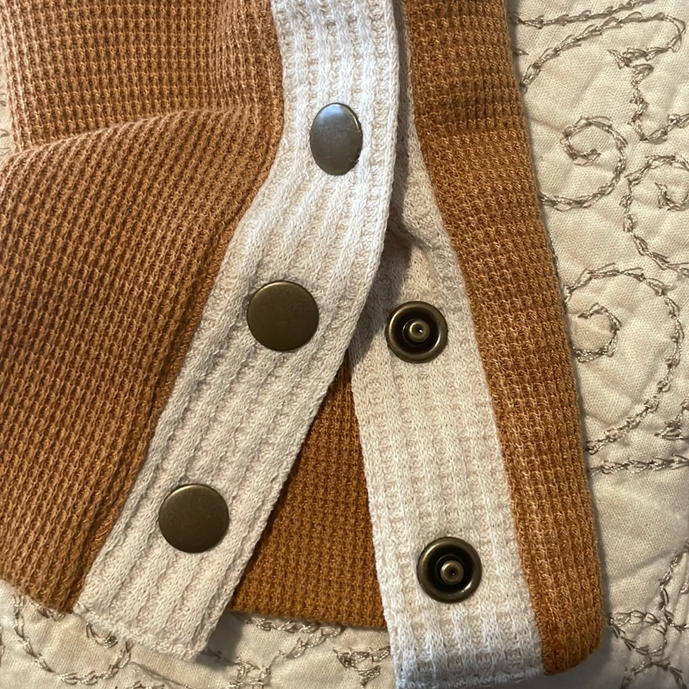 We the Free Free People Tasha Thermal Ochre Combo Waffle Knit Snap Cuff Top - Picture 6 of 12